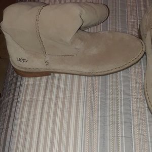 UGH Boots